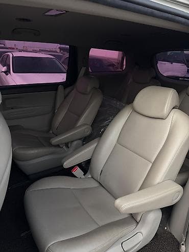 кия корневал: Kia Carnival: 2019 г., 2.2 л, Автомат, Дизель, Минивэн — 8