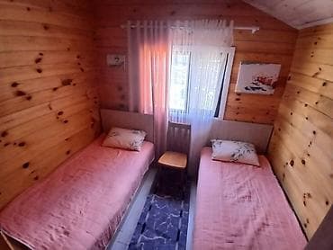бизнем: 🏡 Сдаются уютные домики на берегу Иссык-Куля! 📍 Село Корумду — 7