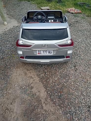Lexus: Балдар электрокары, Колдонулган — 2