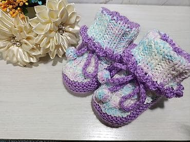 Вещи в роддом: Вязаные пинетки для ваших деток 💜💜 
ручная работа — 9