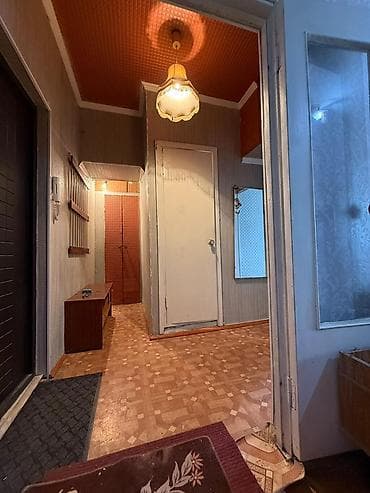 Недвижимость: 1 комната, 35 м², 106 серия, 12 мкр 106 серия, 7 этаж, Старый ремонт — 6