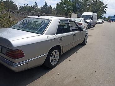 Mercedes-Benz W124: 1989 г., 2.3 л, Автомат, Седан — 5