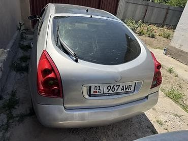 задний лабовой: Nissan Primera: 2002 г., 2 л, Механика, Газ, Хэтчбэк — 3