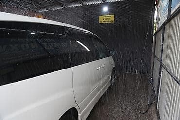бампер на лупарик: Toyota Estima: 2003 г., 3 л, Автомат, Газ, Минивэн — 10