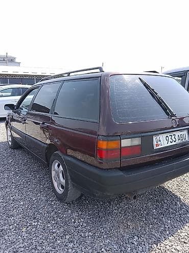 Унаа сатуу: Volkswagen Passat: 1993 г., 1.8 л, Кол менен иштөөчү, Бензин, Универсал — 4