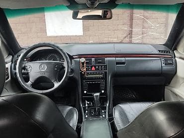 Mercedes-Benz E-Class: 2000 г., 3.2 л, Автомат, Дизель, Универсал