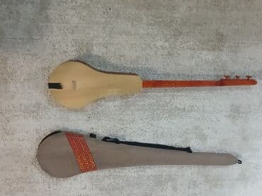 подставка для синтезатора: Продаю комуз в отличном состоянии с чехлом — 1