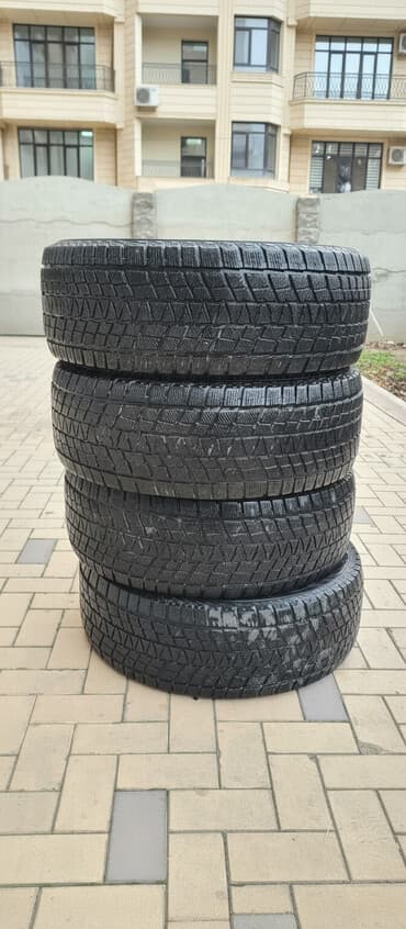 шины на масквич: Шины 265 / 65 / R 17, Зима, Б/у, Комплект, Внедорожные (АТ/МТ), Китай, Kapsen — 1