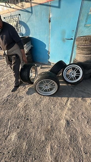 sprinter 2 2: Литые Диски R 18 Комплект, отверстий - 5, Б/у — 2