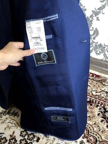 second hend: Продаю фирменный костюм вместе с брюками Цвет: синий Размер: 48 рост 8 — 5