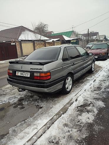 обвес 6 3: Volkswagen Passat: 1990 г., 1.8 л, Ручные, Бензин, Седан — 2