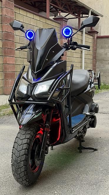 доп фары скутер: Тип скутера Yamaha, 150 куб. см, Бензин, Б/у — 2