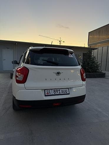 Транспорт: Ssangyong Tivoli: 2018 г., 1.6 л, Автомат, Дизель, Кроссовер — 2