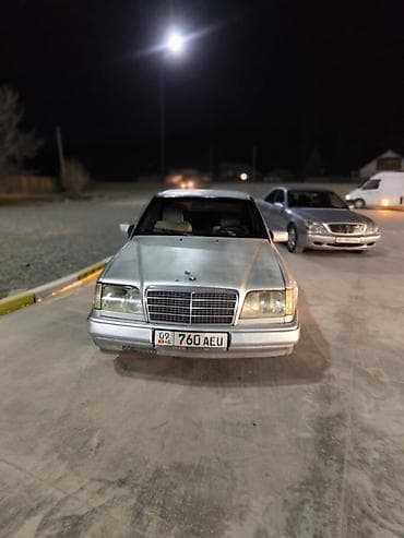 обшивка материал: Mercedes-Benz W124: 1993 г., 2.2 л, Ручные, Бензин, Седан — 6