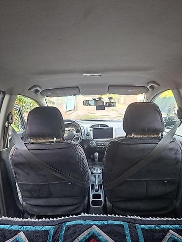 fit rs: Honda Fit: 2010 г., 1.5 л, Автомат, Бензин, Хэтчбэк — 8