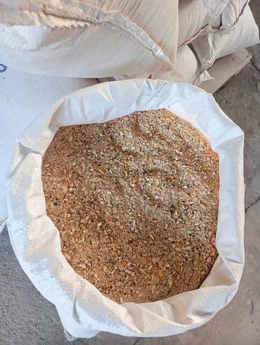 Балыктар: Комбикорм/Кукуруза драбленная ячмень дроблёный - Фракция — 4