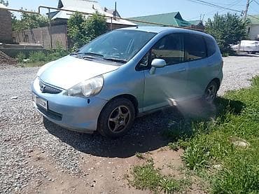 Транспорт: Honda Fit: 2002 г., 1.3 л, Вариатор, Бензин, Хетчбек — 3