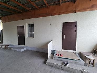 Дома: Продается кирпичный дом в тихом районе (Новопокровка) Район: начало — 8