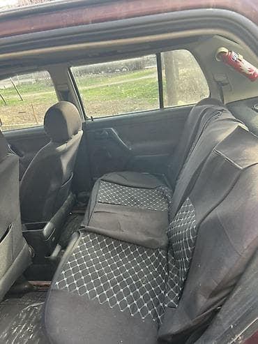 bid e5: Volkswagen Jetta: 1993 г., Механика, Бензин, Седан — 6