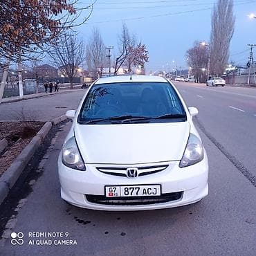 motor cycle: Honda Fit: 2001 г., 1.3 л, Вариатор, Бензин, Хэтчбэк — 4