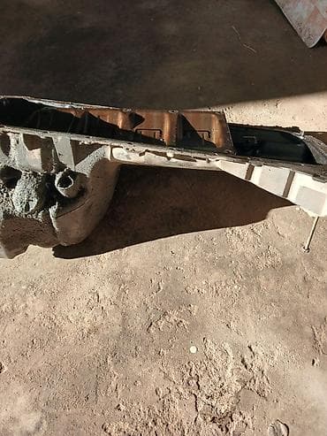 Трубки, патрубки, шланги: Блок двигателя 2 куба и каленвал 2.5 
 подон без трешин и варок — 5