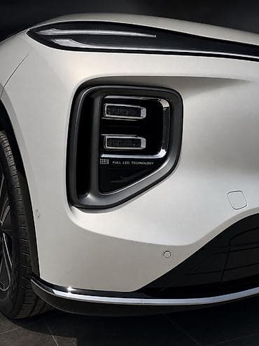 byd e2 2021: Lixiang : 2026 г., 1.5 л, Автомат, Электромобиль, Кроссовер — 2