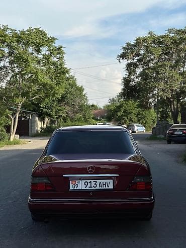 Унаа сатуу: Mercedes-Benz W124: 1994 г., 2.2 л, Автомат, Бензин, Седан — 4