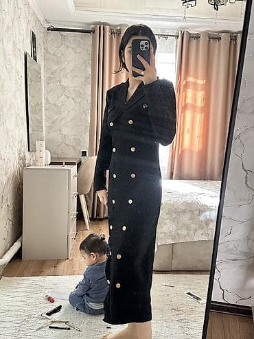 Пальто: Продаю вещи в отличном состоянии 🔥 В основном размеры: S/M/L Цены — 8