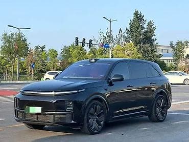 Продажа авто: Lixiang L7: 2024 г., Автомат, Электромобиль, Кроссовер — 2