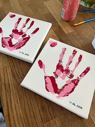 детский пуфик для ребенка: Подарочный набор «Отпечатки рук на холсте» Состав набора: - 2 холста — 1