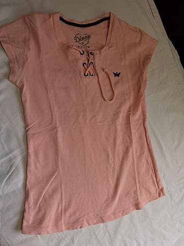 Жеке буюмдар: Пиджак Корея 300 Юбка 200 сом 2. Жилетка 500 сом 3. Джинсы 500 сом — 5