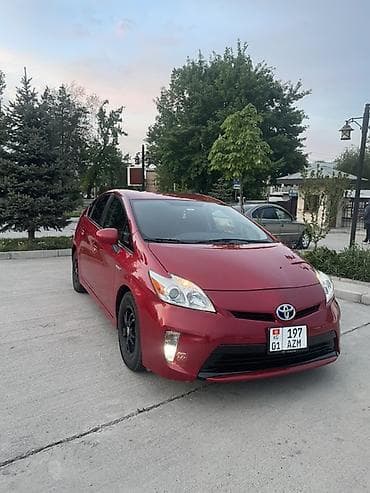 диспы: Toyota Prius: 2015 г., 1.8 л, Автомат, Гибрид, Хэтчбэк — 3