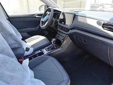 suzuki shift: Volkswagen Amarok: 2026 г. — 5