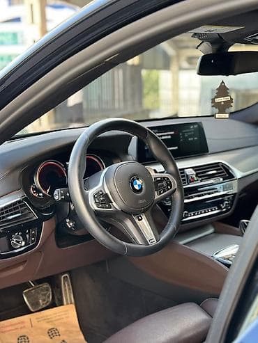 кран продаю: BMW 5 series: 2019 г., 4.4 л, Автомат, Бензин, Седан — 10