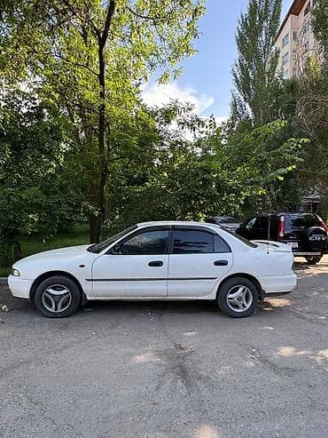 sprinter bazar: Mitsubishi Galant: 1995 г., 2 л, Механика, Бензин, Седан — 3