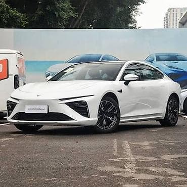 bid e5: BYD S6: 2024 г., Электромобиль, Фастбек — 1