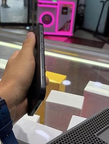 iphone 16 бу: IPhone 15, Б/у, 128 ГБ, Черный — 4