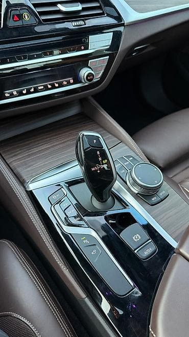 Транспорт: BMW 520: 2020 г., 2 л, Автомат, Дизель, Седан — 8