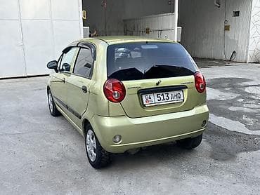 Транспорт: Chevrolet Spark: 2008 г., 0.8 л, Кол менен иштөөчү, Бензин, Хетчбек — 7