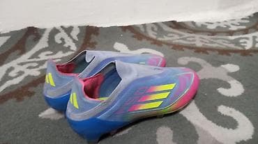 Спортивные сумки: Футбольные бутсы adidas F50 (бесшнурковые) - Тип: бутсы для — 3