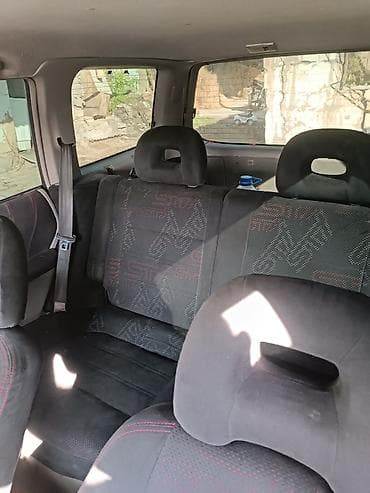 eveasy машина: Subaru Forester: 2000 г., 2 л, Универсал — 6