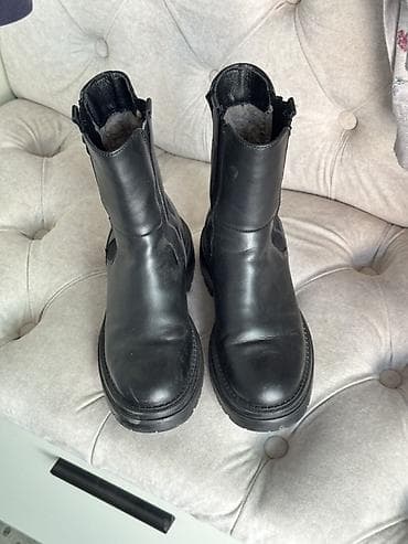 Черные женские зимние ботинки челси - Материал верха: натуральная