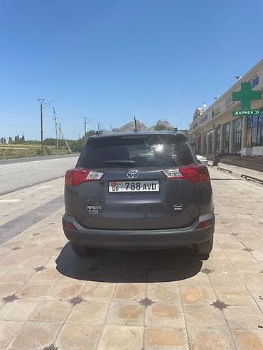 byd leopard 3: Toyota RAV4: 2014 г., 2 л, Автомат, Бензин, Кроссовер — 2