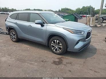 low ll: Toyota Highlander: 2021 г., 2.5 л, Автомат, Гибрид — 2