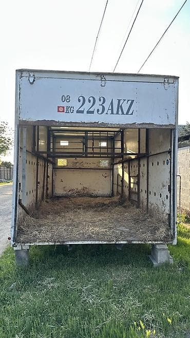 Будка Mercedes-Benz, Колдонулган — 3