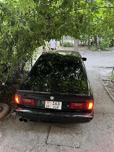 Унаа сатуу: BMW 5 series: 1991 г., 2.5 л, Кол менен иштөөчү, Бензин, Седан — 2