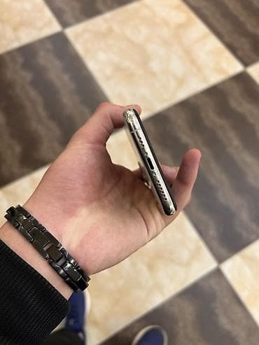 not 11pro: IPhone 11 Pro, 256 ГБ, Белый, Защитное стекло, 100 % — 2