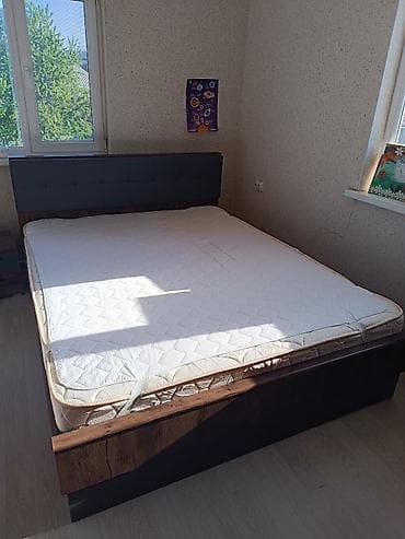 мебель со склада: Двуспальная кровать, С мягким изголовьем, длина - 200 см — 2