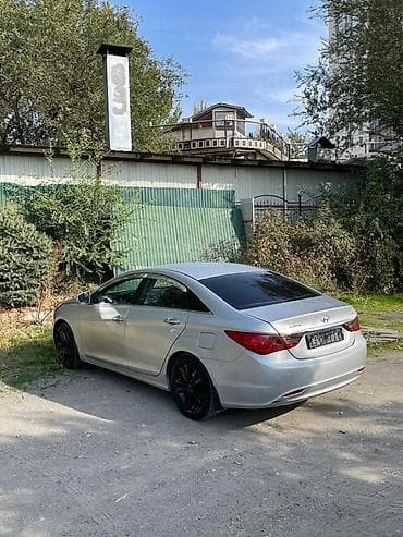 santa fe 4: Hyundai Sonata: 2013 г., 2 л, Автомат, Бензин, Седан — 4