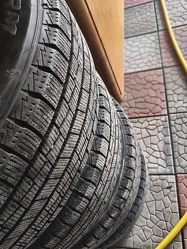Шины и диски: Колеса в сборе 225 / 70 / R 16, Зима, Комплект, Внедорожные (АТ/МТ), Литые, отверстий - 5 — 8